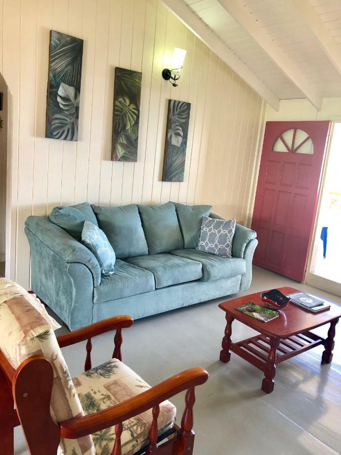 Rainbow Beach Apartments & Rooms Calibishie ภายนอก รูปภาพ