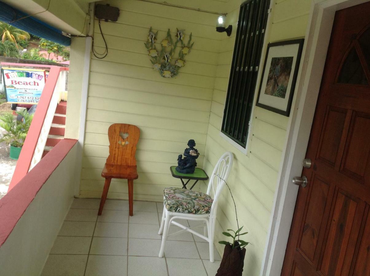 Rainbow Beach Apartments & Rooms Calibishie ภายนอก รูปภาพ